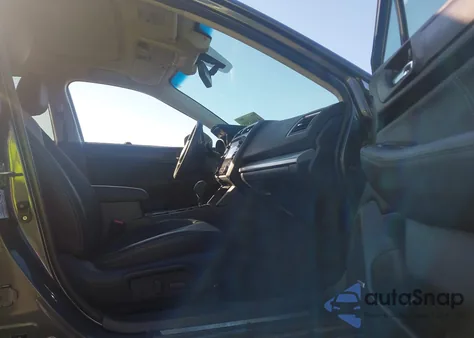 2019 Subaru Outback 2.5I Limited z USA, uszkodzony, nr VIN 4S4BSANCXK3382112